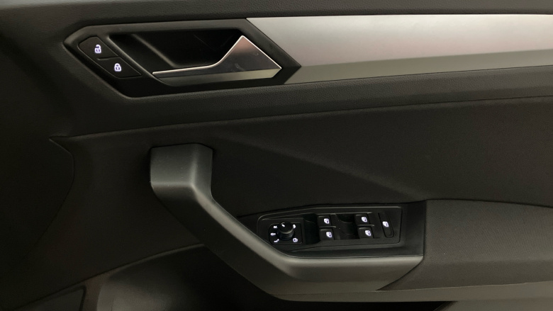 Volkswagen T-Roc 1.5 TSI Match 5dr Petrol Hatchback